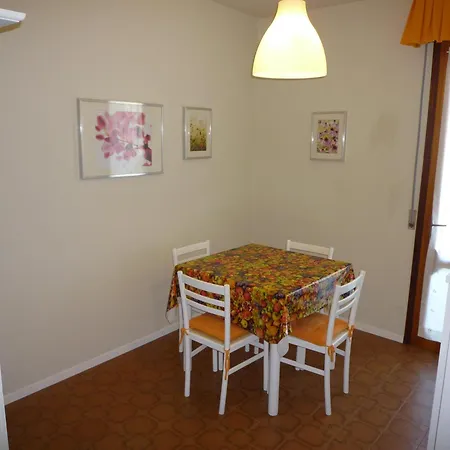 Apartment Lara