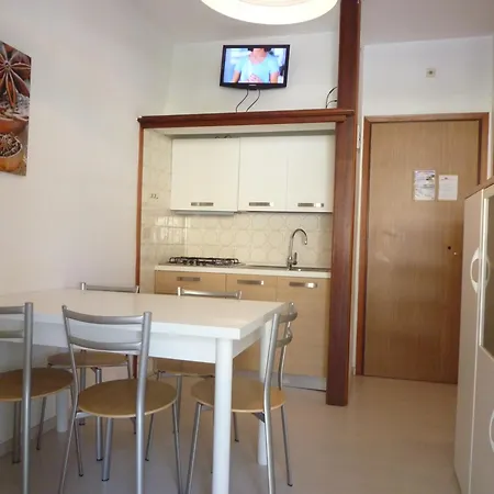 Lara Apartment